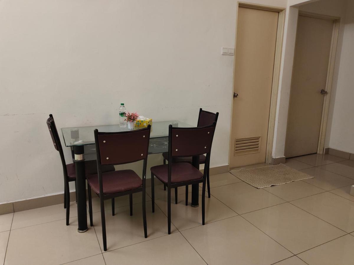 2 Rooms Homestay Deviana Wakaf Che Yeh Kota Bharu Exteriér fotografie