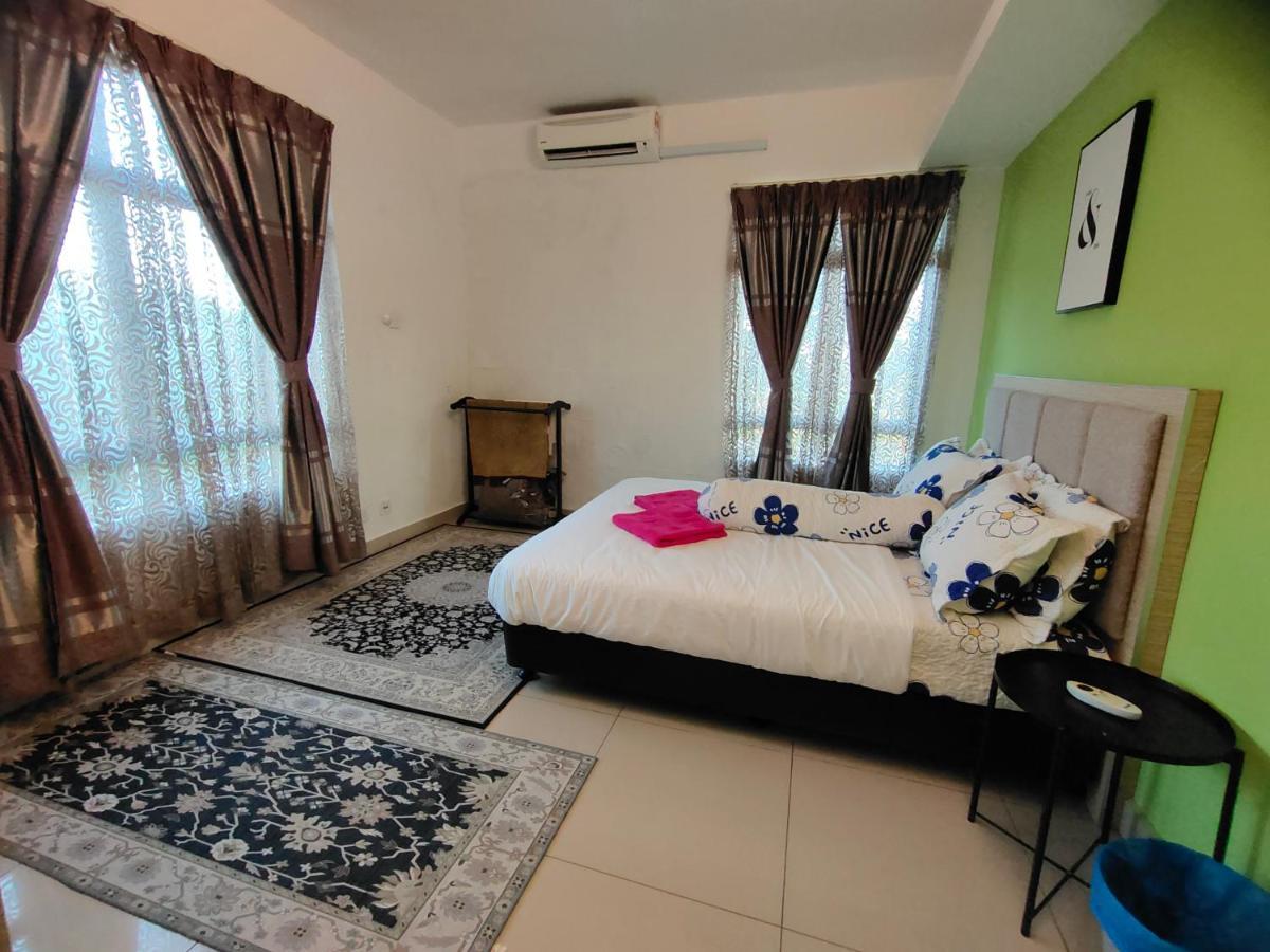 2 Rooms Homestay Deviana Wakaf Che Yeh Kota Bharu Exteriér fotografie