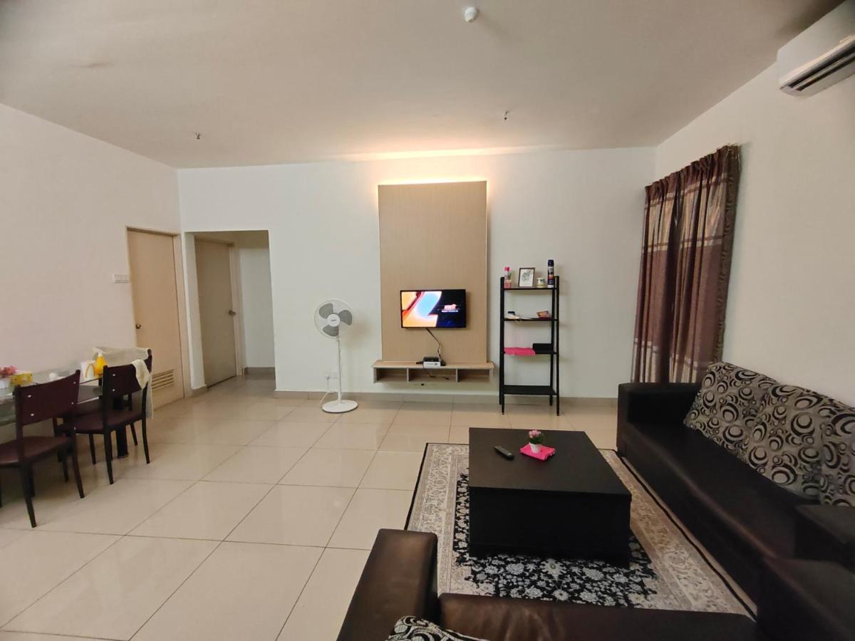 2 Rooms Homestay Deviana Wakaf Che Yeh Kota Bharu Exteriér fotografie