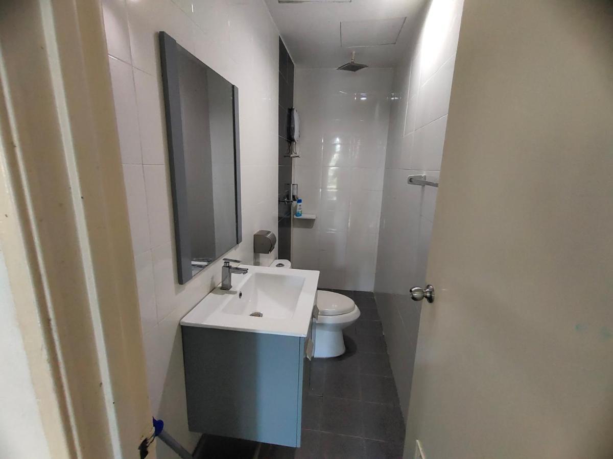 2 Rooms Homestay Deviana Wakaf Che Yeh Kota Bharu Exteriér fotografie